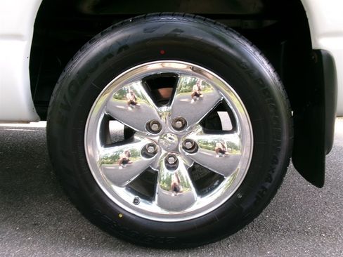 Used 2005 Dodge Ram 1500 Truck SLT RWD image 38