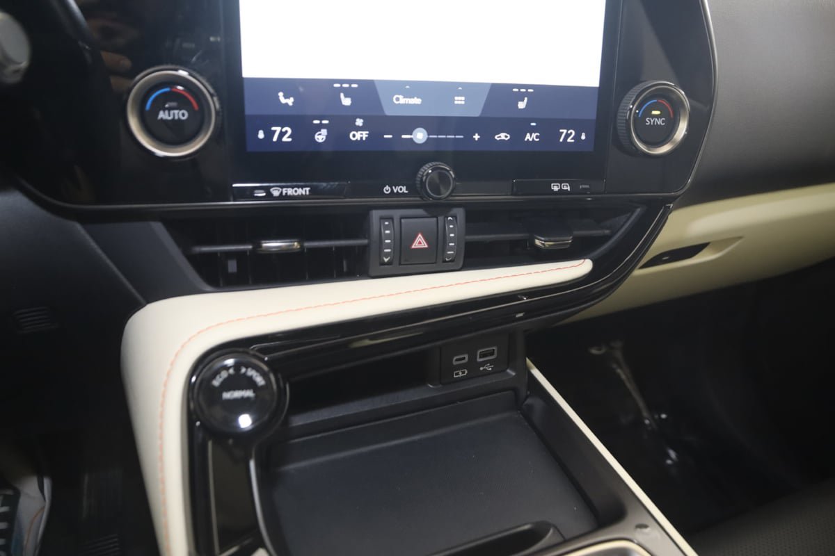 Used 2024 Lexus NX 350 AWD w/ Cold Area Package image 27