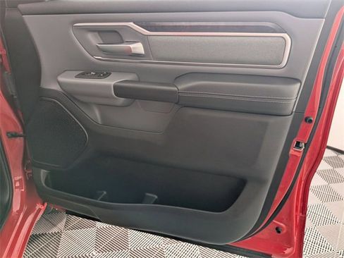 Used 2022 RAM 1500 Big Horn image 32