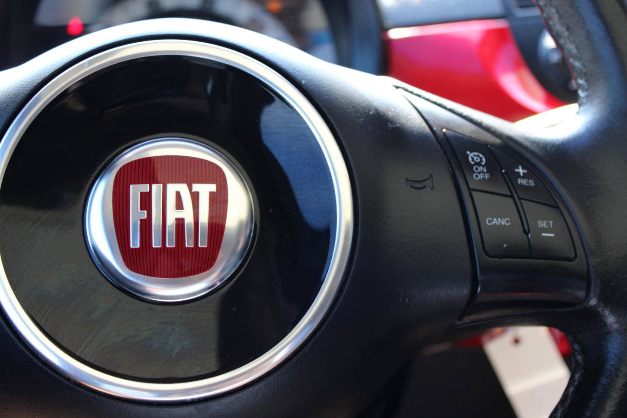 Used 2012 FIAT 500 Lounge w/ Luxury Leather Pkg FWD image 21