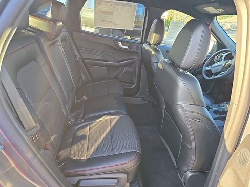 New 2024 Ford Escape ST-Line Select w/ Tech Pack #2 image 33