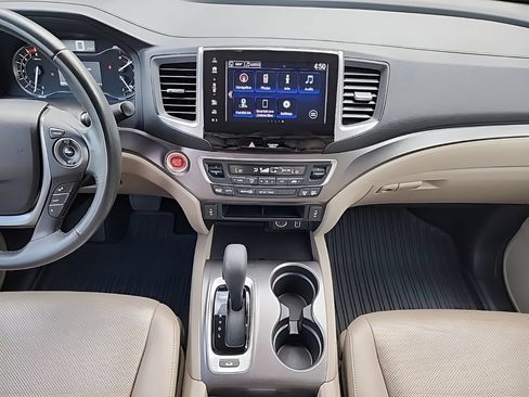 Used 2019 Honda Ridgeline RTL-T image 14