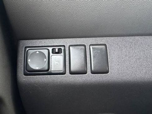 Used 2013 Nissan Xterra S w/ Value Package AWD/4WD image 12
