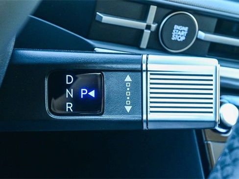 New 2026 Hyundai Santa Fe SE image 25