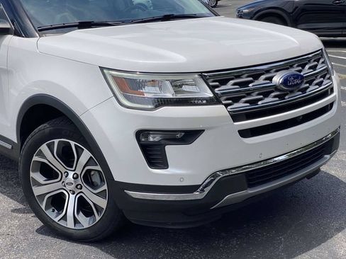Used 2019 Ford Explorer Limited w/ Limited Luxury Package AWD/4WD image 39