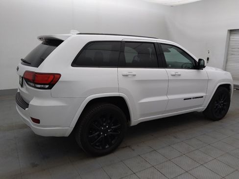 Used 2021 Jeep Grand Cherokee Laredo X RWD image 10