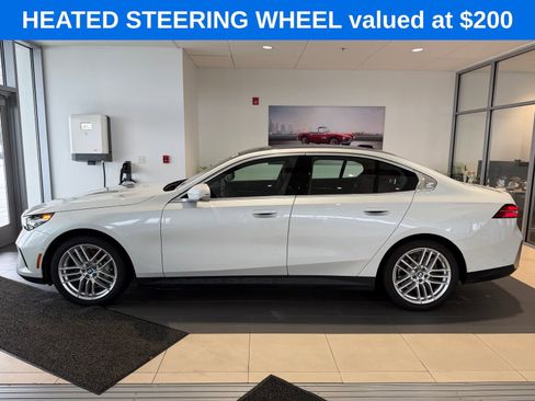 Certified 2025 BMW 530i xDrive image 6