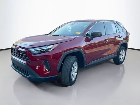 Used 2024 Toyota RAV4 LE FWD image 4