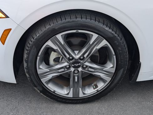 Used 2023 Kia K5 EX w/ EX Premium Package FWD image 12