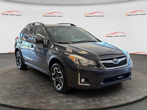 Used 2017 Subaru Crosstrek 2.0i Limited AWD/4WD image 5