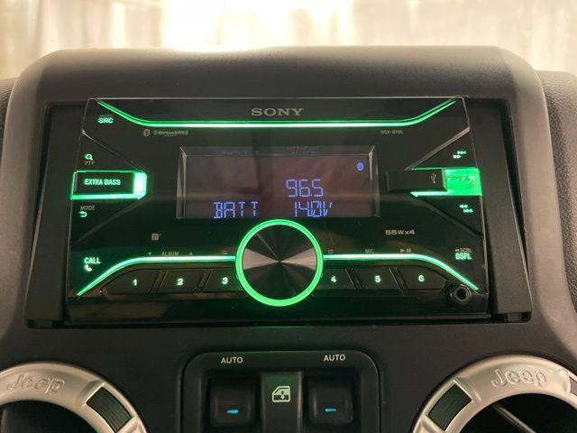 Used 2013 Jeep Wrangler Sahara w/ Connectivity Group AWD/4WD image 24