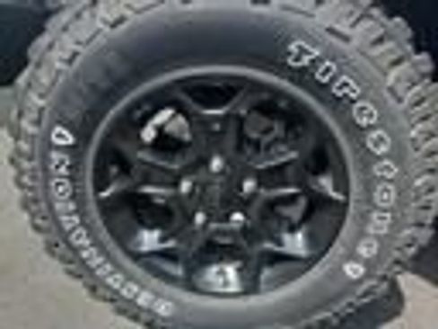 Used 2023 Jeep Wrangler Unlimited AWD/4WD image 4