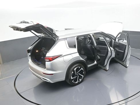 Used 2023 Mitsubishi Outlander SEL image 83