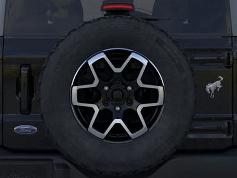 New 2025 Ford Bronco Outer Banks image 24