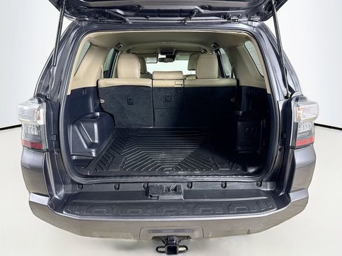 Certified 2022 Toyota 4Runner SR5 Premium image 20