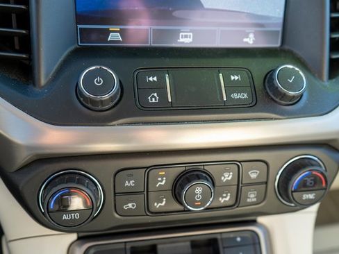 Used 2022 GMC Acadia Denali w/ Trailering Package image 33