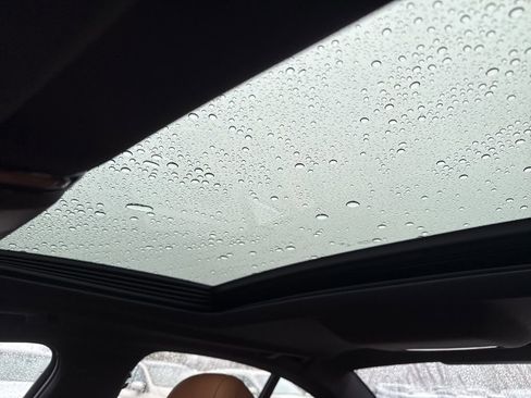 Used 2020 BMW 530i xDrive w/ Convenience Package image 18