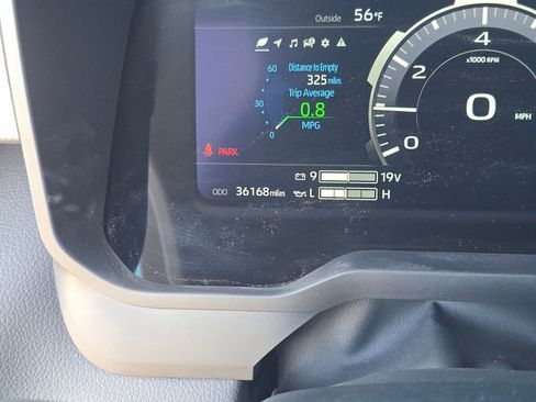 Used 2024 Toyota Tundra Limited image 18