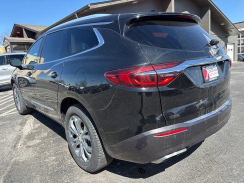 Used 2019 Buick Enclave Avenir w/ Avenir Technology Package image 3