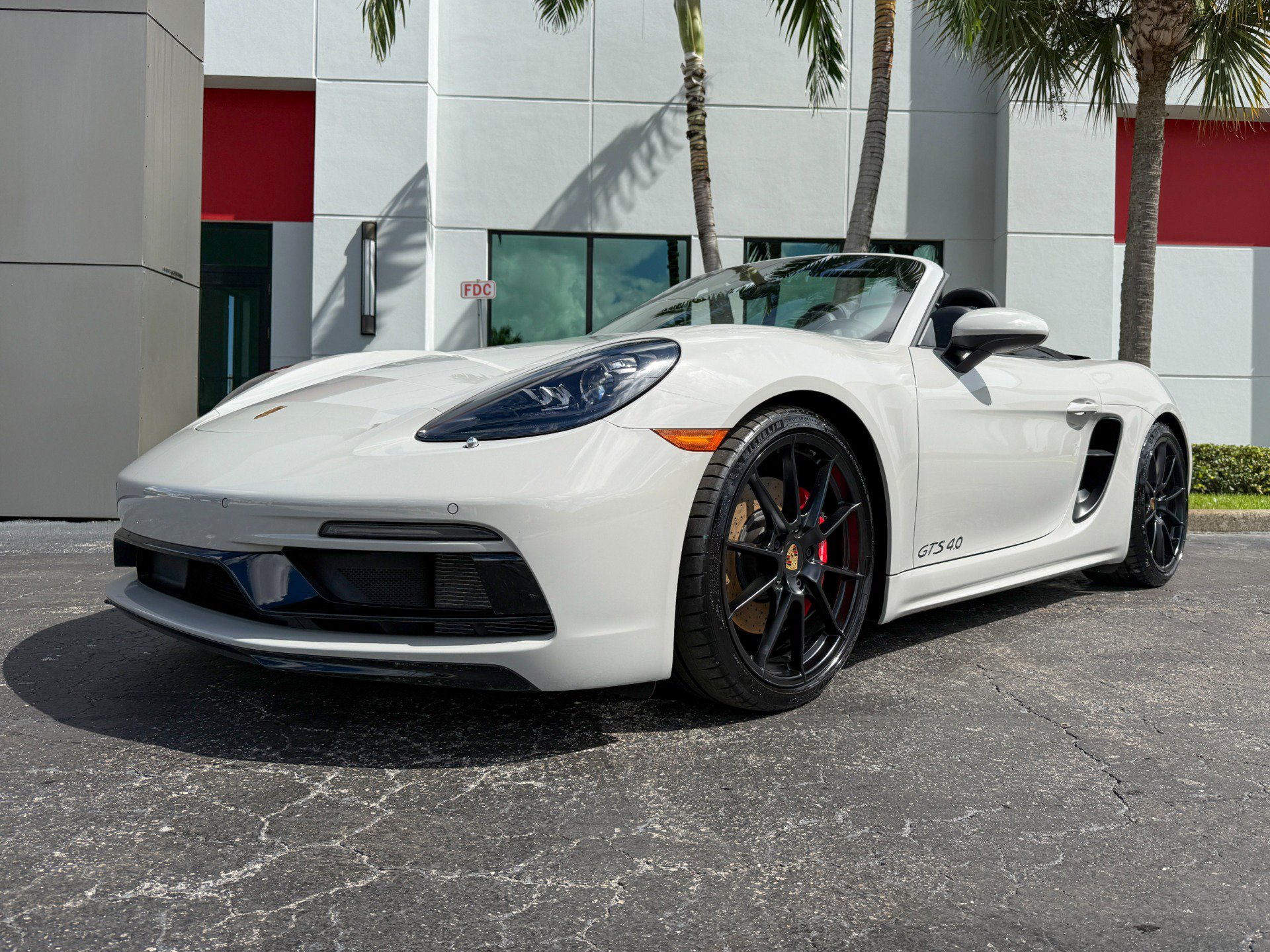 Used 2024 Porsche 718 Boxster GTS RWD image 8