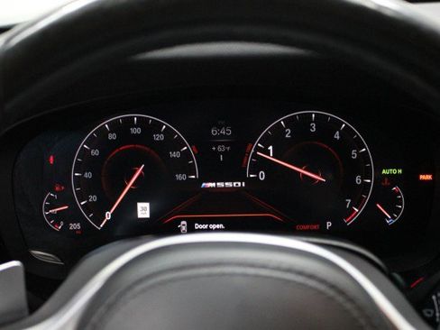 Used 2019 BMW M550i xDrive M550i xDrive image 13