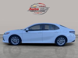 Used 2022 Toyota Camry LE video 2