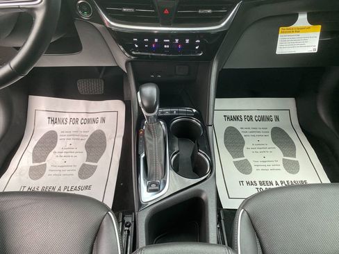 Used 2024 Buick Encore GX Avenir w/ Avenir Convenience Package image 22