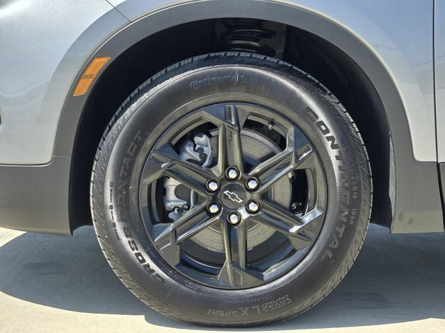 New 2025 Chevrolet Blazer LT w/ Convenience Package AWD/4WD image 8
