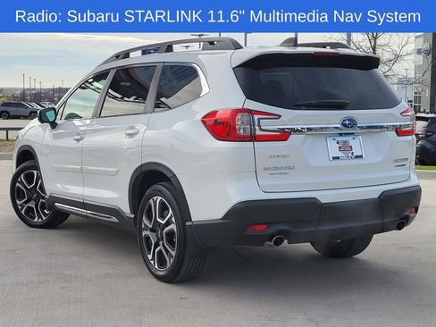 Certified 2023 Subaru Ascent Limited w/ Technology Package image 3