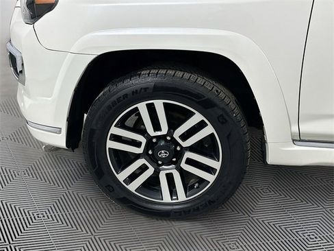 Used 2016 Toyota 4Runner Limited image 29