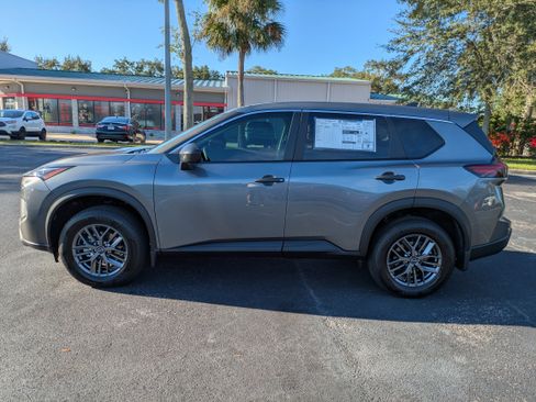 New 2026 Nissan Rogue S image 7