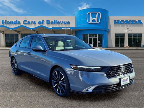 New 2025 Honda Accord Touring image 10