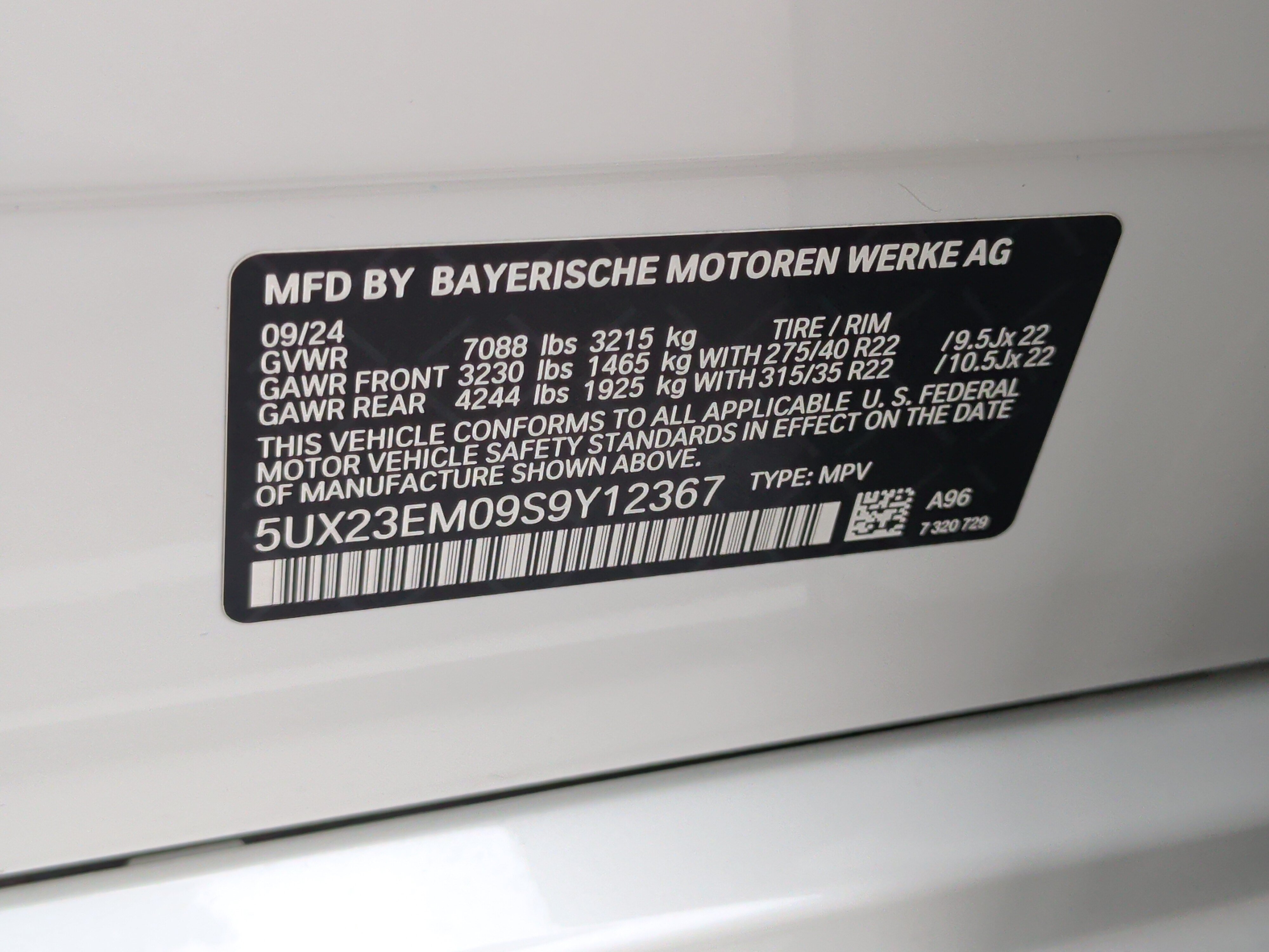 Used 2025 BMW X7 xDrive40i w/ Executive Package AWD/4WD image 48