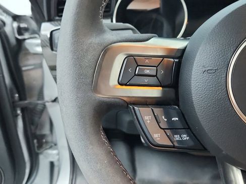 Used 2020 Ford Mustang Shelby GT350 w/ Technology Package image 18