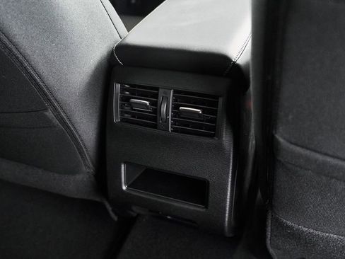 New 2026 Mitsubishi Outlander ES FWD image 44