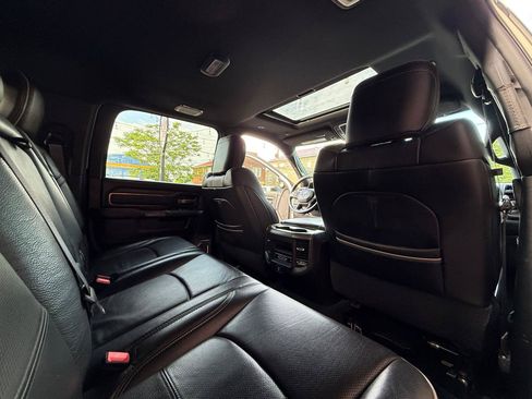 Used 2019 RAM 2500 Limited AWD/4WD image 24