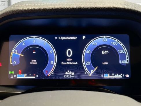 Used 2025 Jeep Grand Cherokee L Limited w/ Black Appearance Package image 11