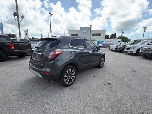 Used 2017 Buick Encore Essence FWD image 5