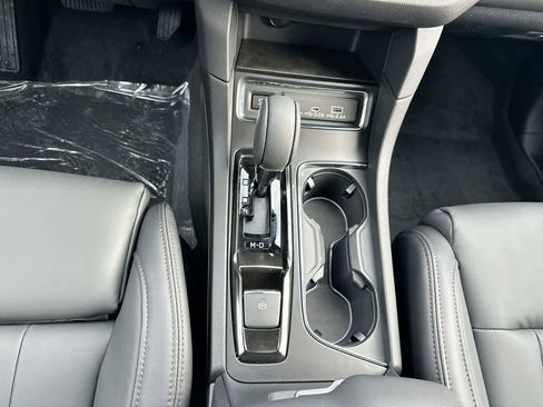 New 2026 Subaru Ascent Limited Bronze image 35