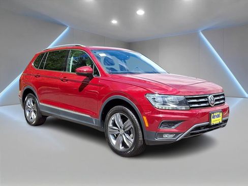 Certified 2020 Volkswagen Tiguan SEL AWD/4WD image 3