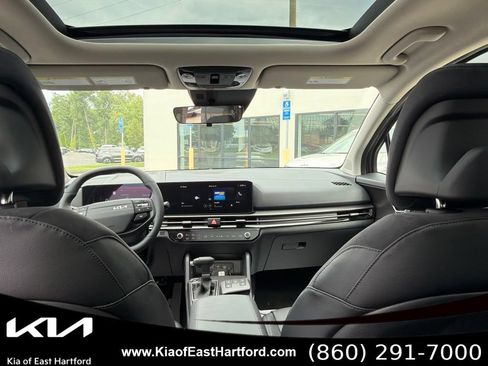 New 2026 Kia Sportage SX AWD/4WD image 22