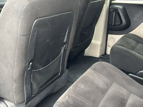 Used 2016 Dodge Grand Caravan SE w/ Quick Order Package 29E SE image 27