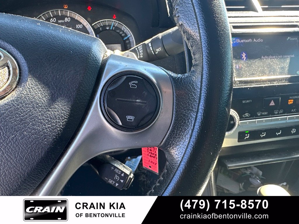 Used 2012 Toyota Camry SE FWD image 14