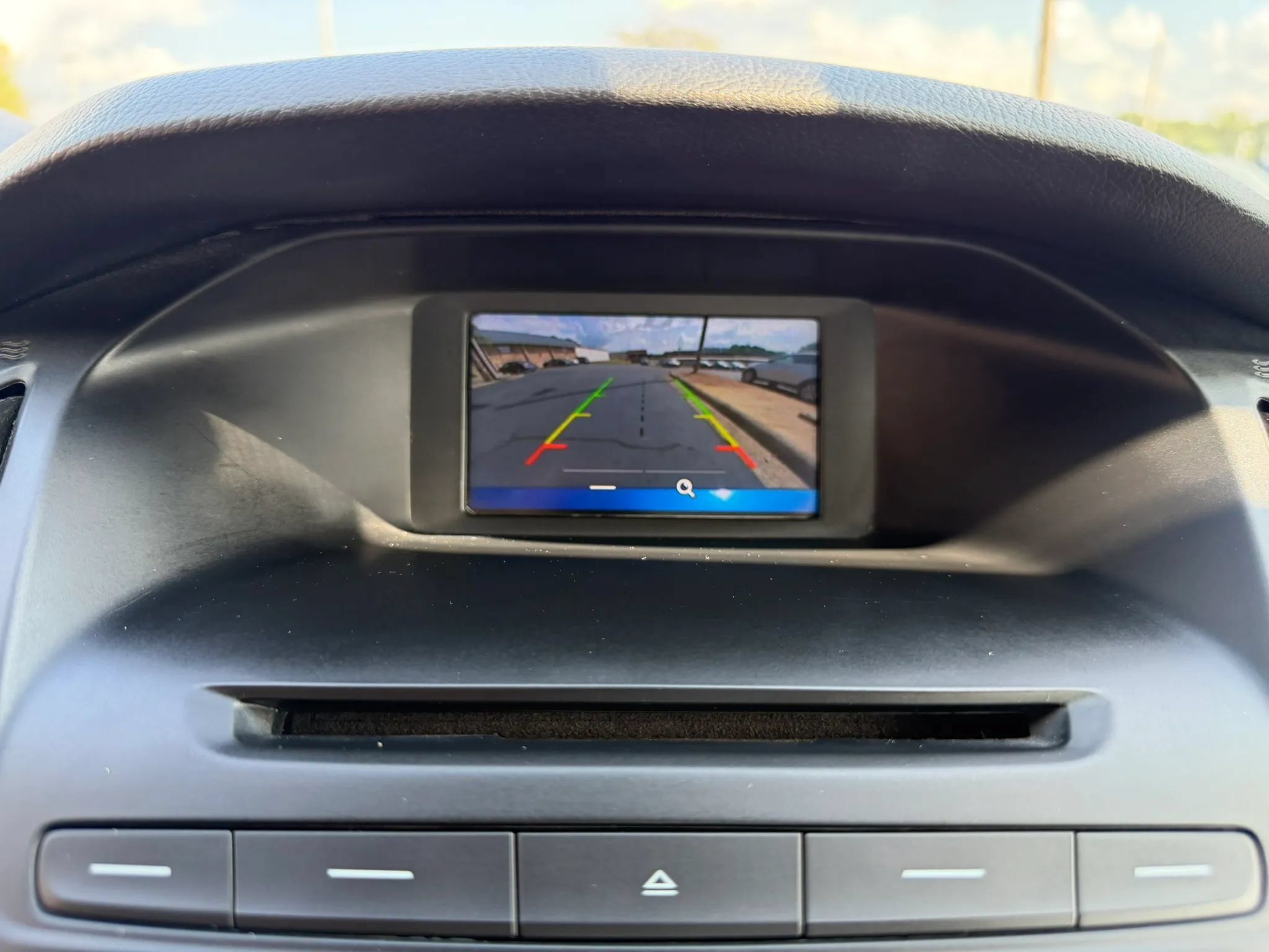Used 2016 Ford Focus SE w/ SE Cold Weather Package FWD image 20