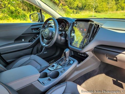 New 2025 Subaru Crosstrek 2.5i Limited w/ Crosstrek Mirror Package image 25