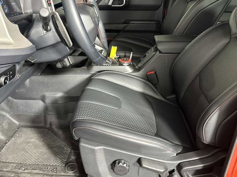 Used 2024 Ford Bronco Raptor image 7