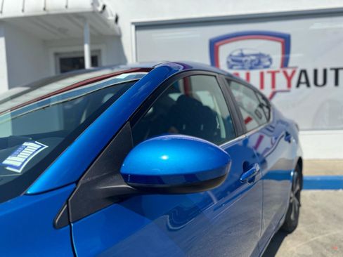 Used 2023 Nissan Sentra SV w/ All-Weather Package FWD image 7