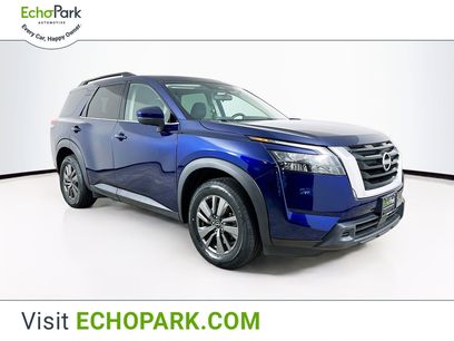Used 2024 Nissan Pathfinder SV