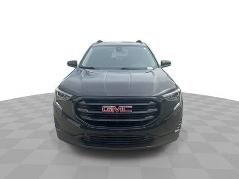 Used 2020 GMC Terrain SLE w/ Driver Convenience Package FWD image 4