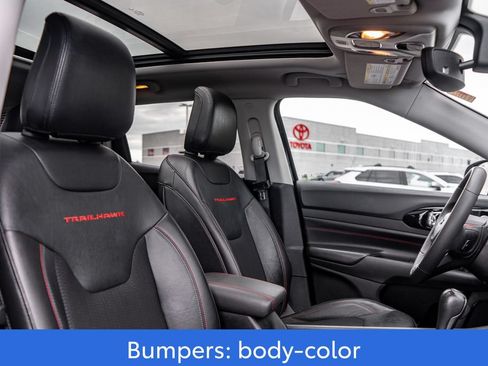 Used 2022 Jeep Compass Trailhawk w/ Sun and Sound Group AWD/4WD image 12